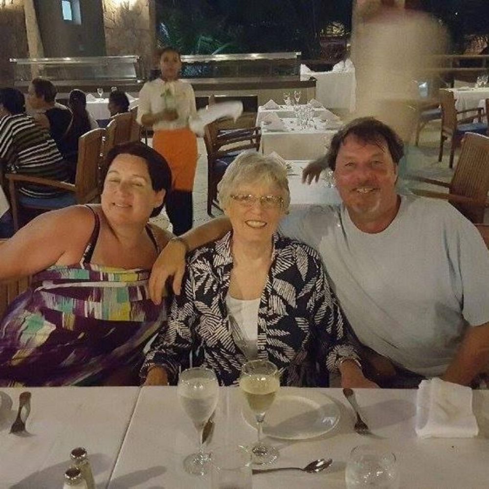 Meet your Posher, Ellen cammack